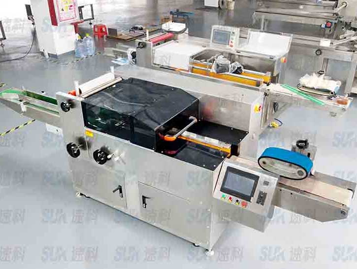 Cling Wrapping packing Machine
