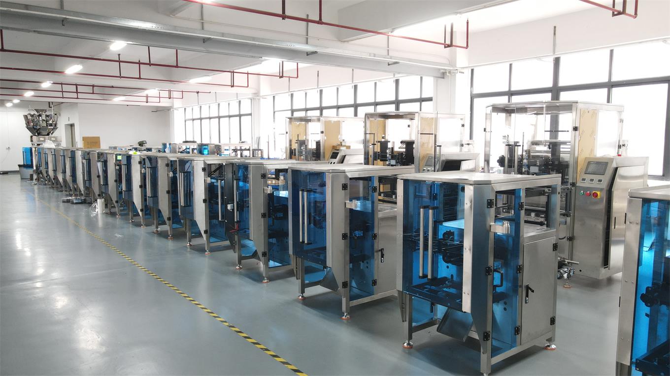 Vertical packing machine